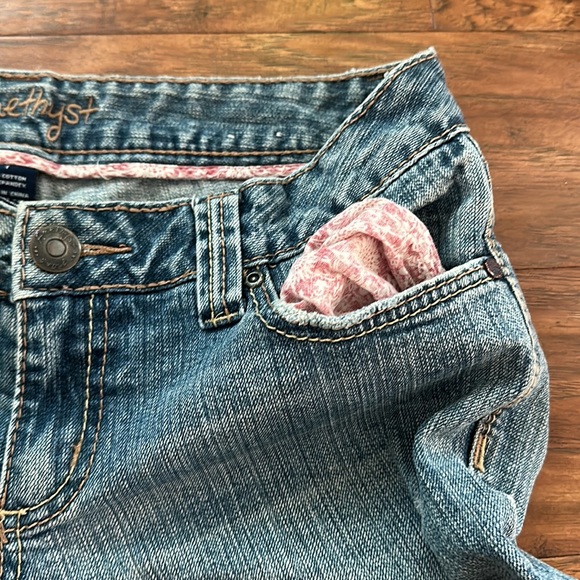 Vintage Amethyst light wash distressed jeans - Picture 8 of 12